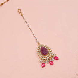 Drop-Shaped Silver Maang Tikka with Kundans and Red Moissanite Stones