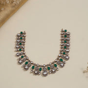 Silver Kundan and Emerald Necklace with Drop-Shaped Design