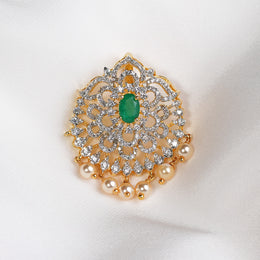 Dazzling Stone-Studded Silver Pendant with Emeralds and Pearls