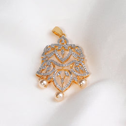 Nature-Inspired Leaf Design Silver Pendant with Pearls