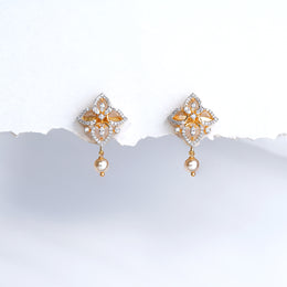 Mini Floral Earrings with Pearls Drops