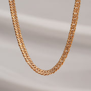 Simple and Broad Silver Chain with Link Design