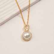 Silver Chain Pendant with Pearl Highlight