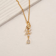 Fancy Silver Pendant with Elegant Design for Special Wear