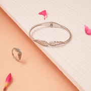 Silver Ring with Leaf Design