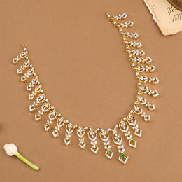 Trendy Silver Necklace with Petal Highlights