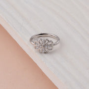 Elegant Silver Floral Filigree Ring with Sparkling CZ Accents