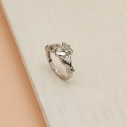 Gifting Silver CZ Heart Shaped Ring