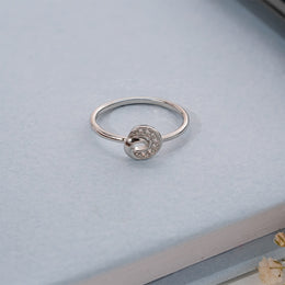 Dainty Crescent Design Ring
