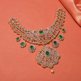 Graceful Floral and Leaf Design Silver Necklace with CZs