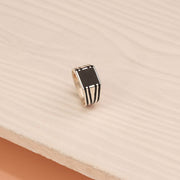 Simple Black Highlight Silver Ring