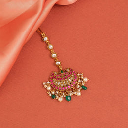 Silver Maang Tikka with Kundans and Pearl Hangings