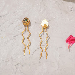 Elegant Silver Hair Pins with Kundan Highlights