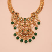 Silver Kante Necklace with Lakshmi Kasu Design and Stone Beads