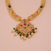 Heritage Silver Kundan Necklace with Floral Pendant